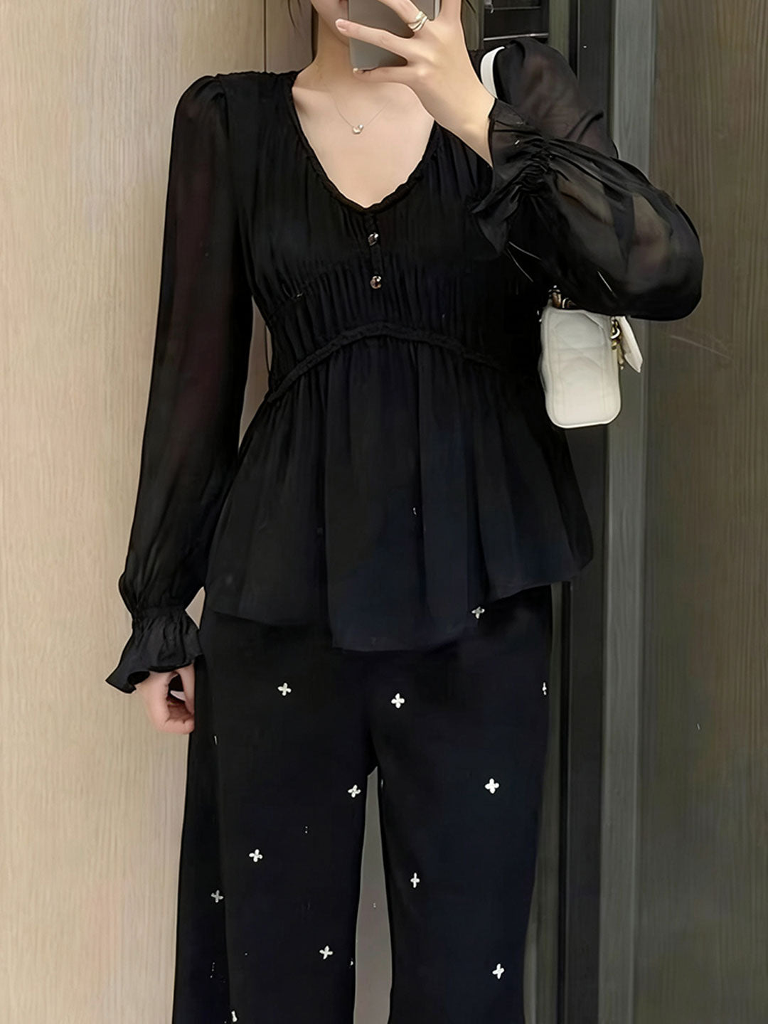 Sophia Daily V-Neck Puff Sleeve Chiffon Top