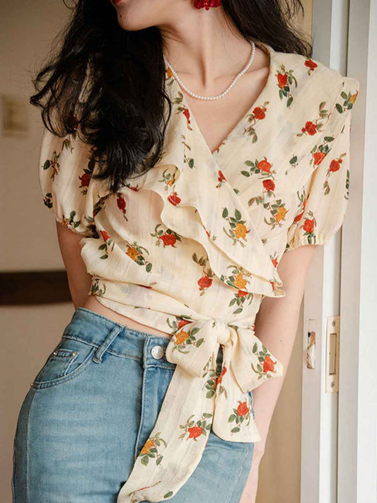 juliet Chic V-neck Waisted Floral Chiffon Top