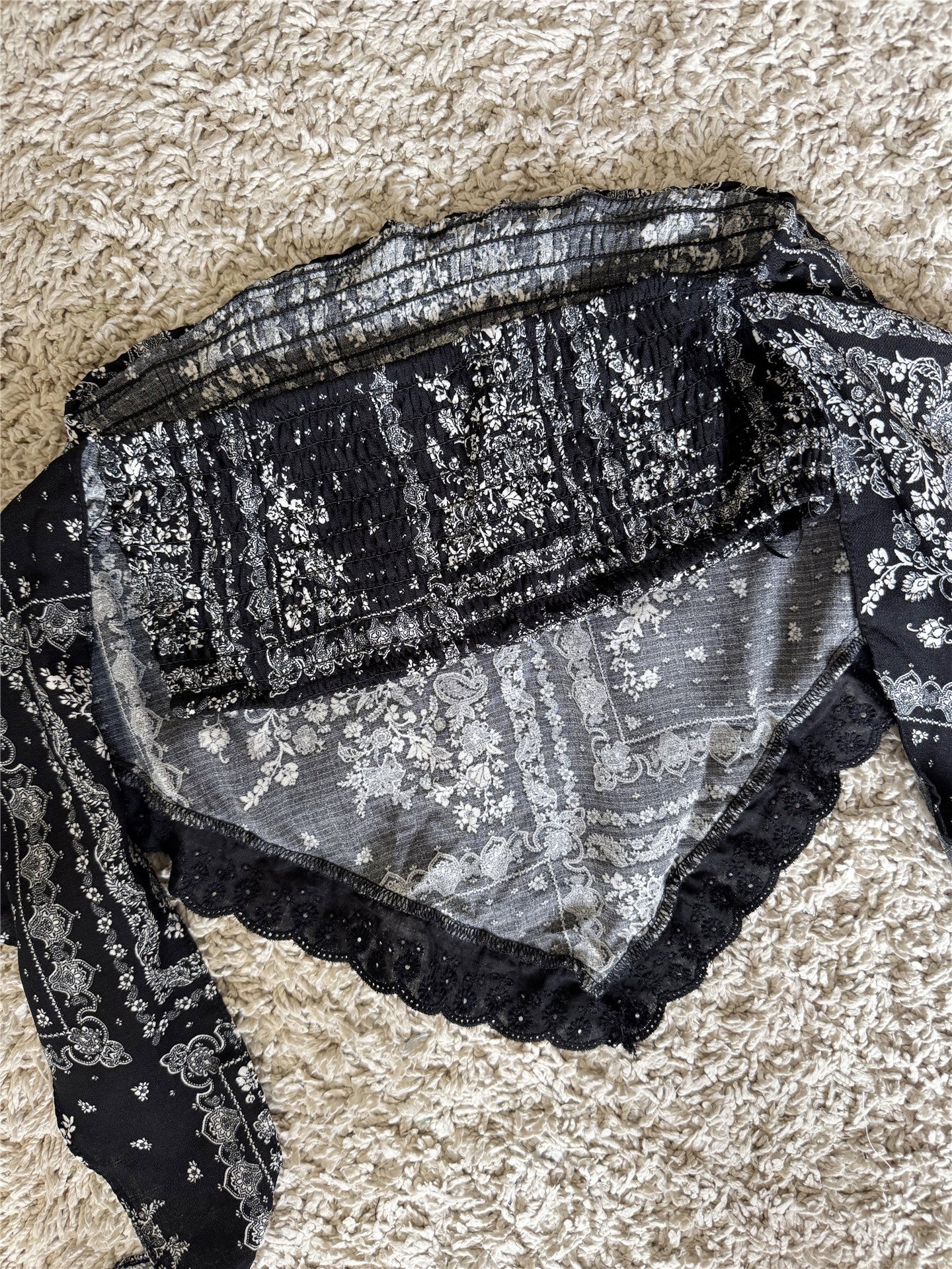 paisley print pleated irregular strapless top