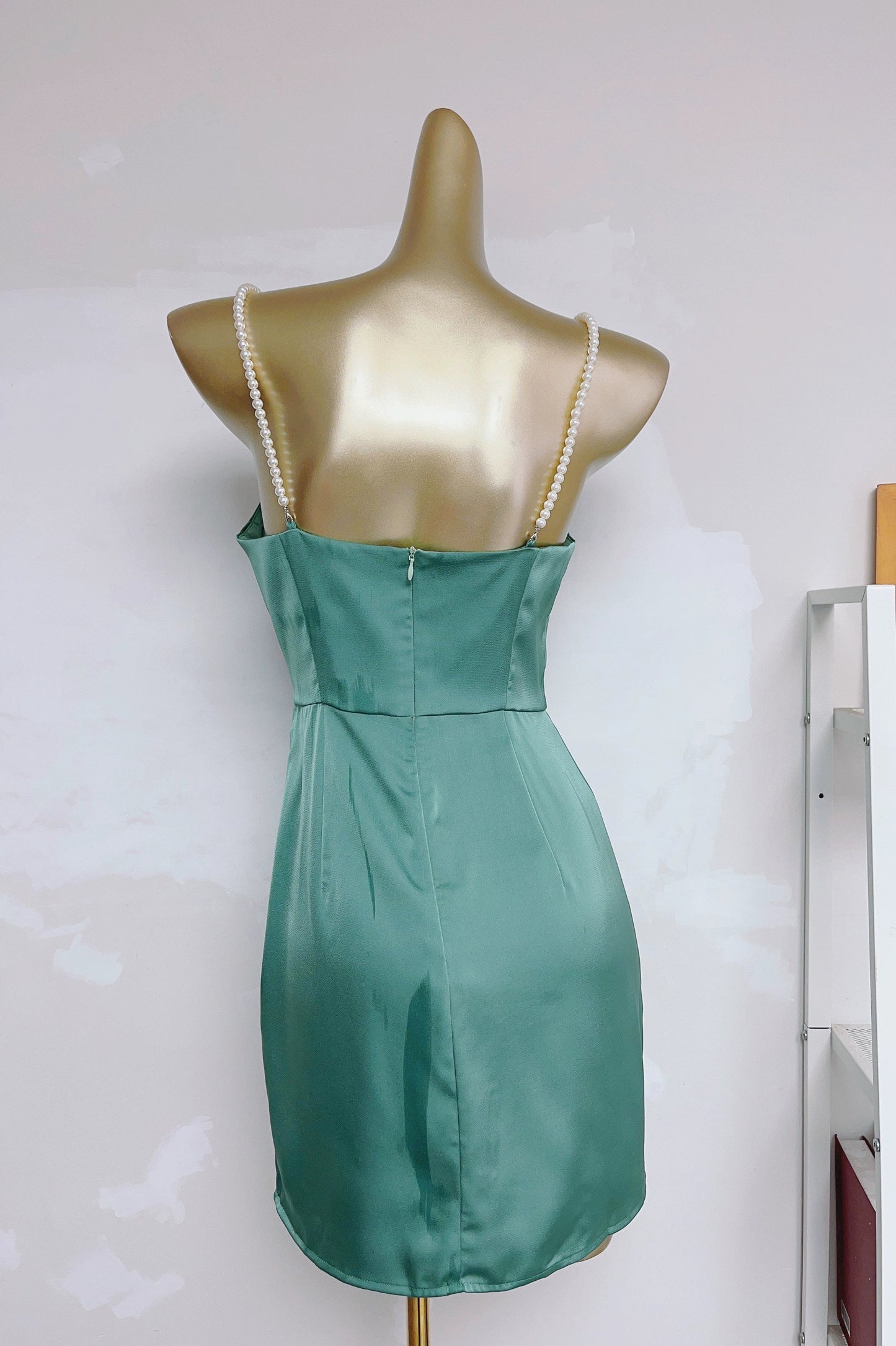 Green Square Neck Pearl Suspenders mini Dress