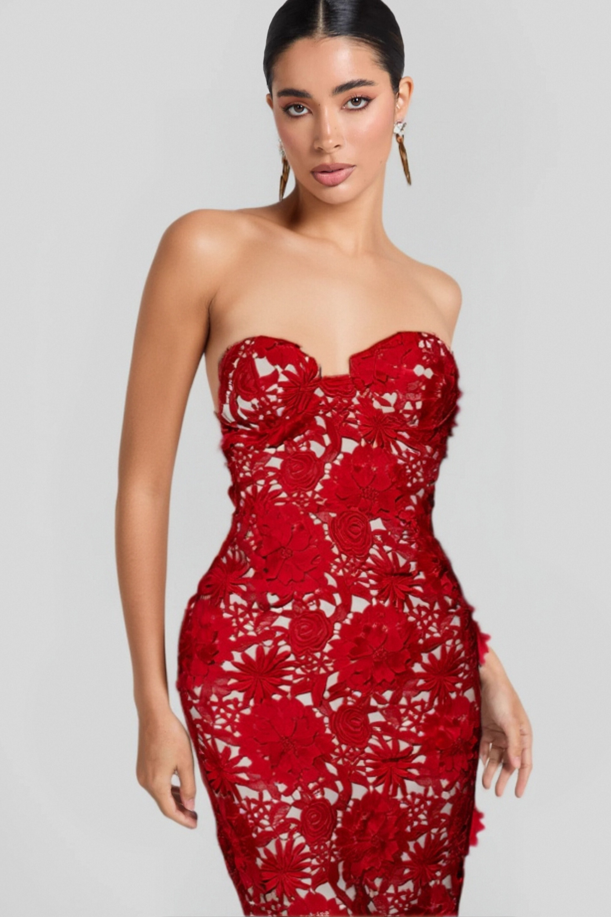 FLORAL EMBROIDERED MIDI DRESS IN RED