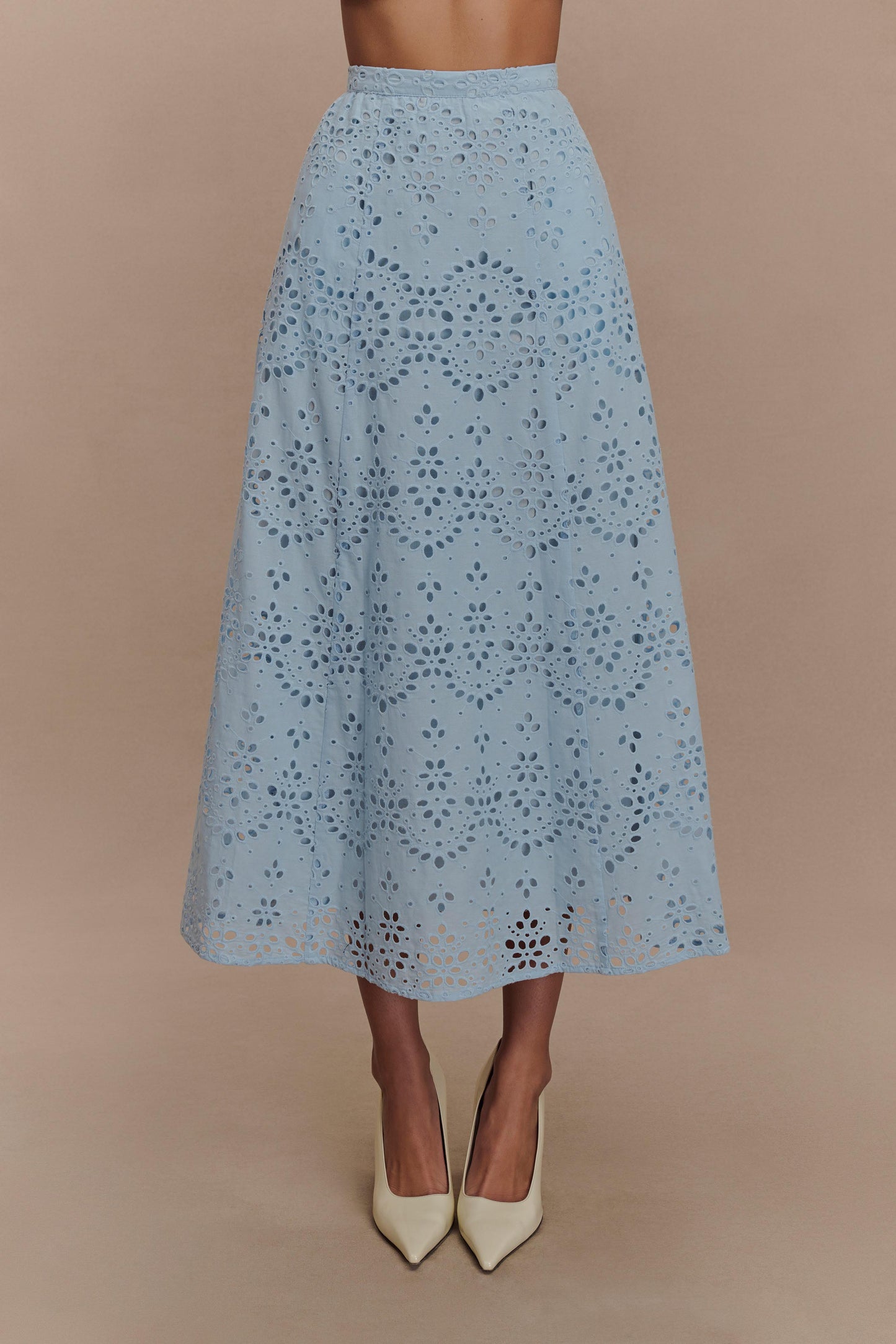 Scalloped V Neck Eyelet Embroidery Sleeveless Midi Dress