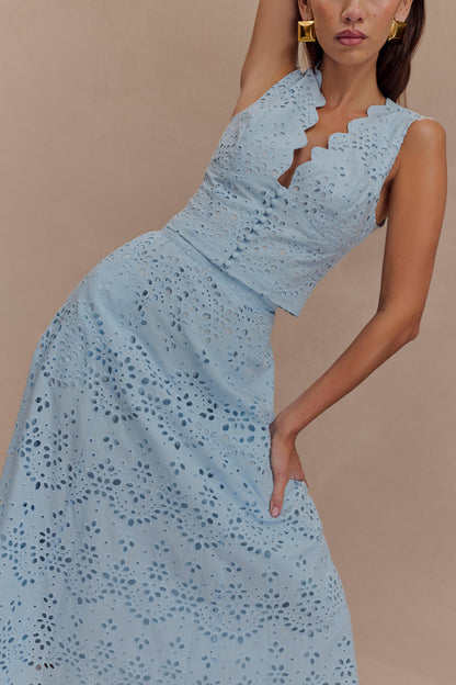 Scalloped V Neck Eyelet Embroidery Sleeveless Midi Dress