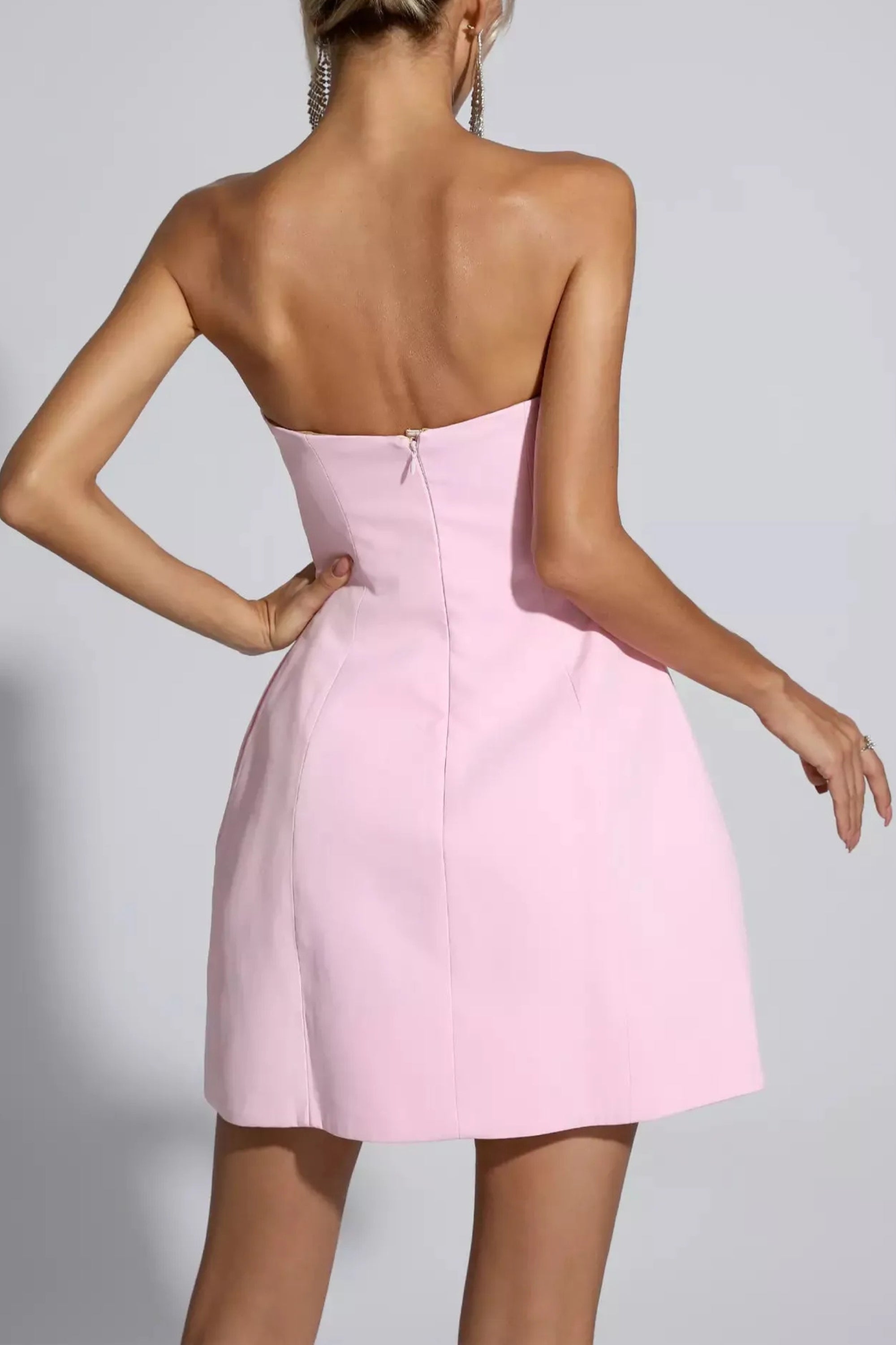 STRAPLESS CUTOUT MINI DRESS IN PINK
