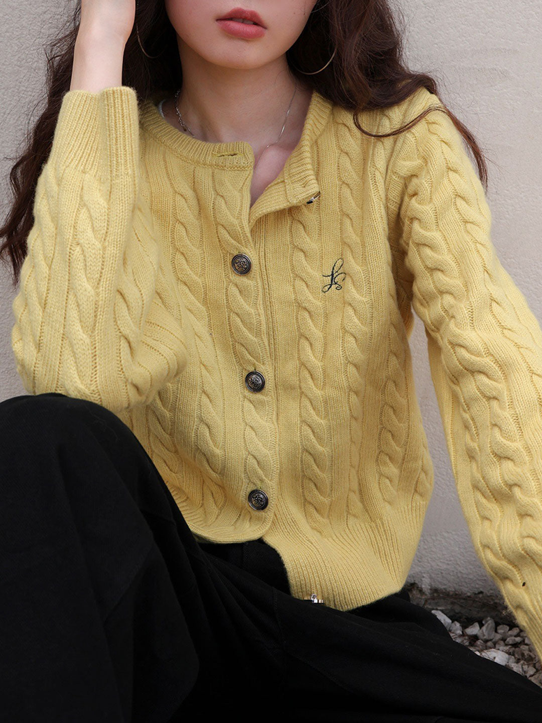 Riley Loose Crew Neck Cable Knitted Cardigan