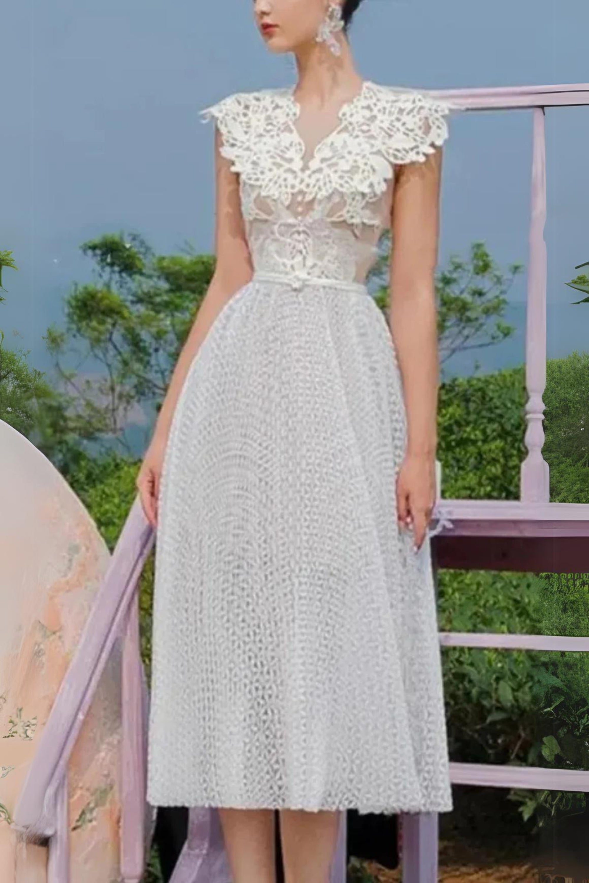 WHITE SLEEVELESS LACE FLORAL MIDI DRESS