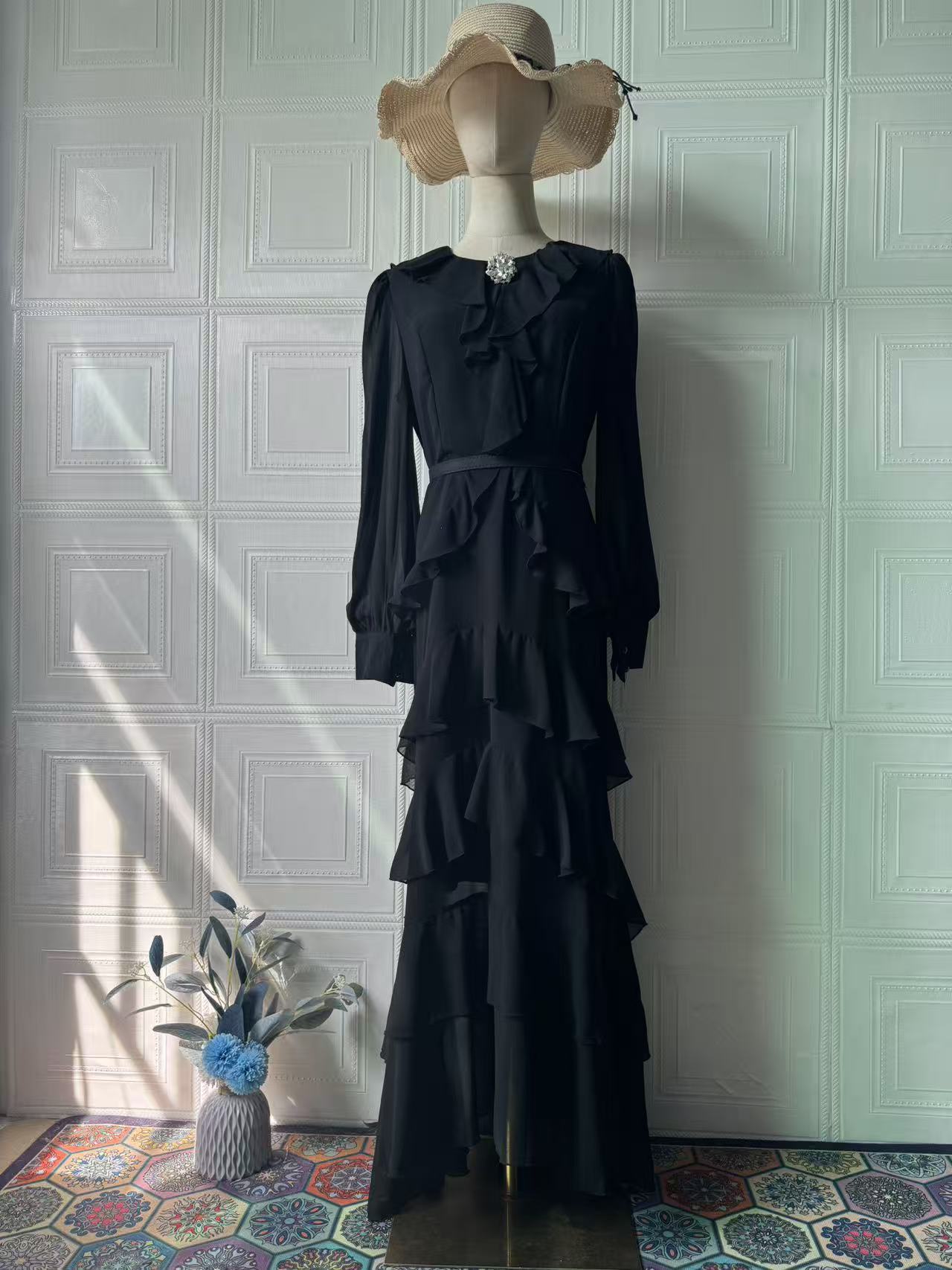V-neck long-sleeve ruffle maxi dress