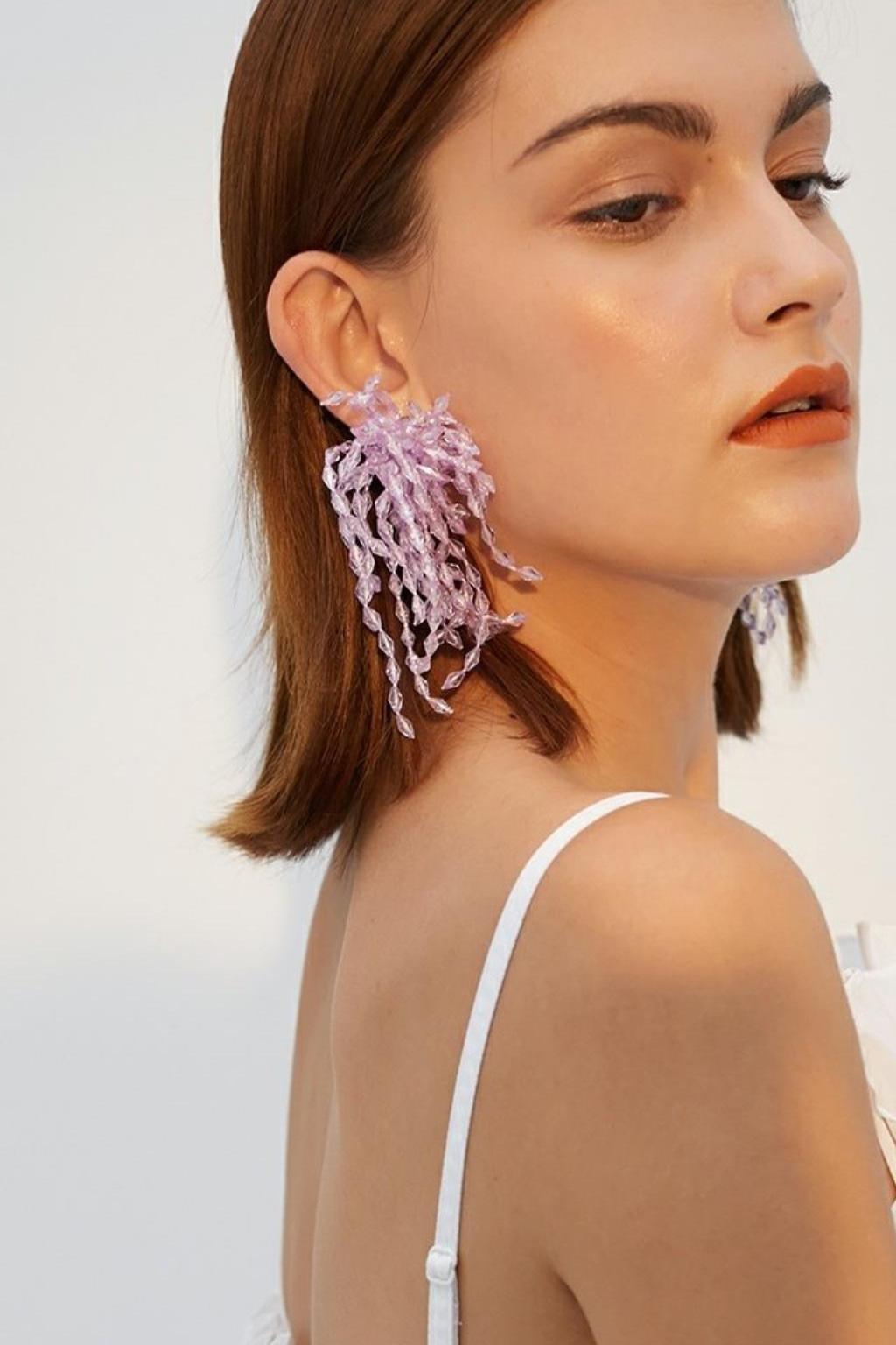VIOLET CRYSTAL EARRINGS