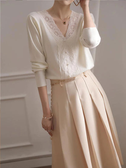 Elaine French Style V-Neck Lace Stitching Knitted Sweater