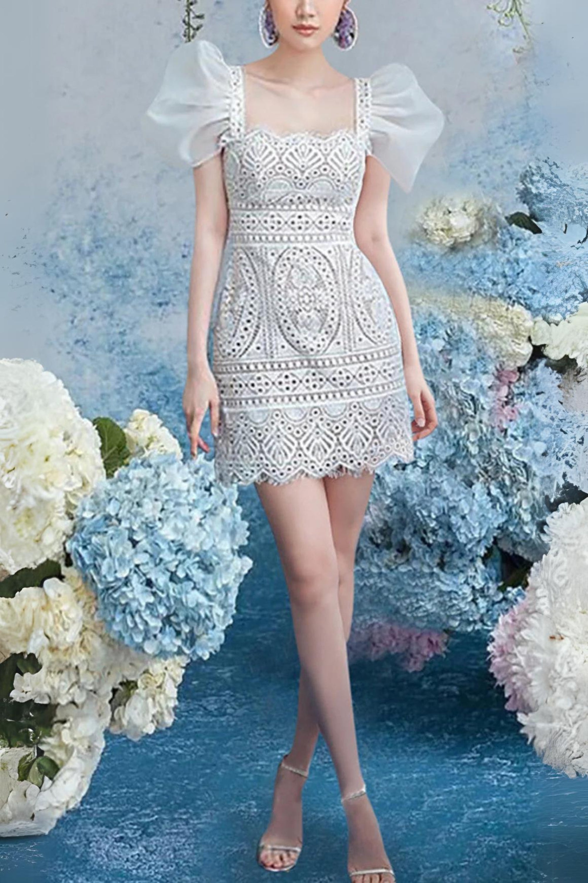 RETRO PUFF SLEEVE LACE MINI DRESS