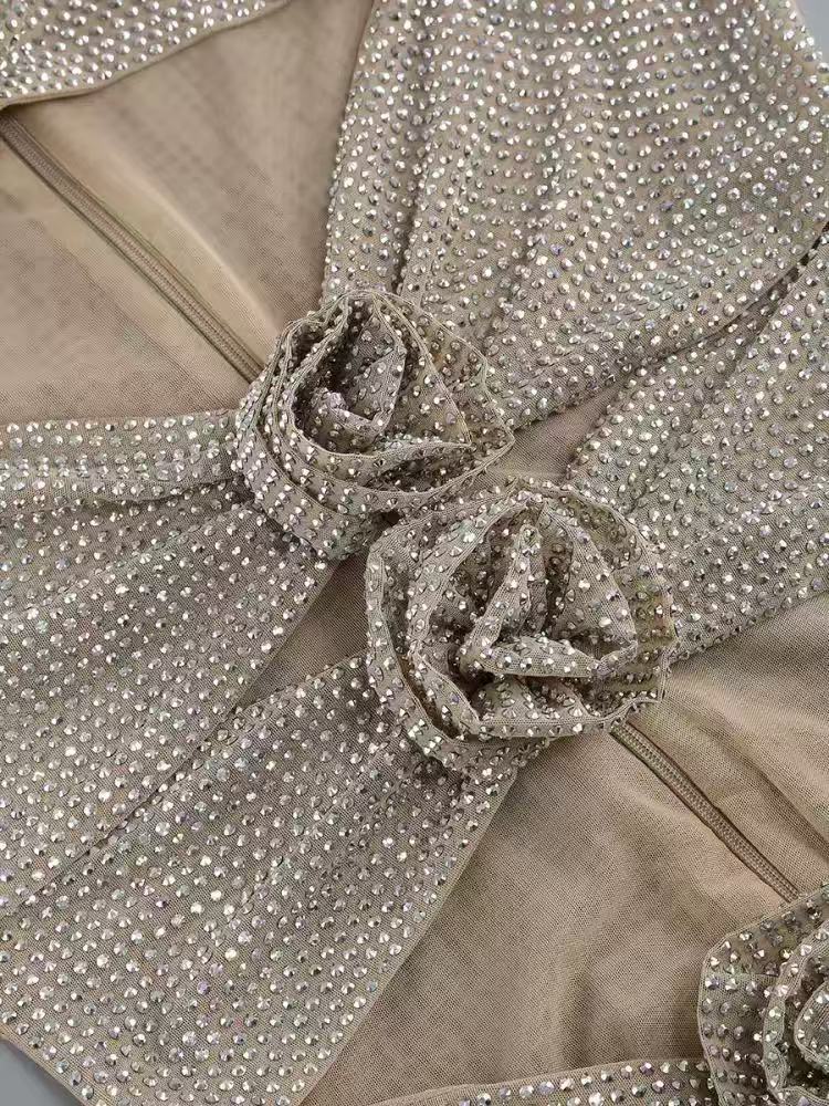 EMBELLISHED CUT OUT 3D FLOWER SUIT IN METALLIC SILVER
