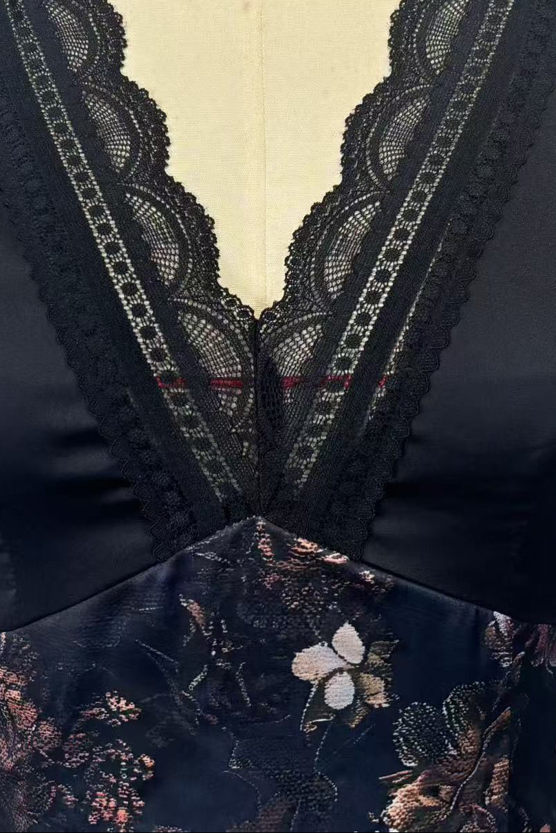 Lace mesh patchwork V-neck printed bodycon mini dress