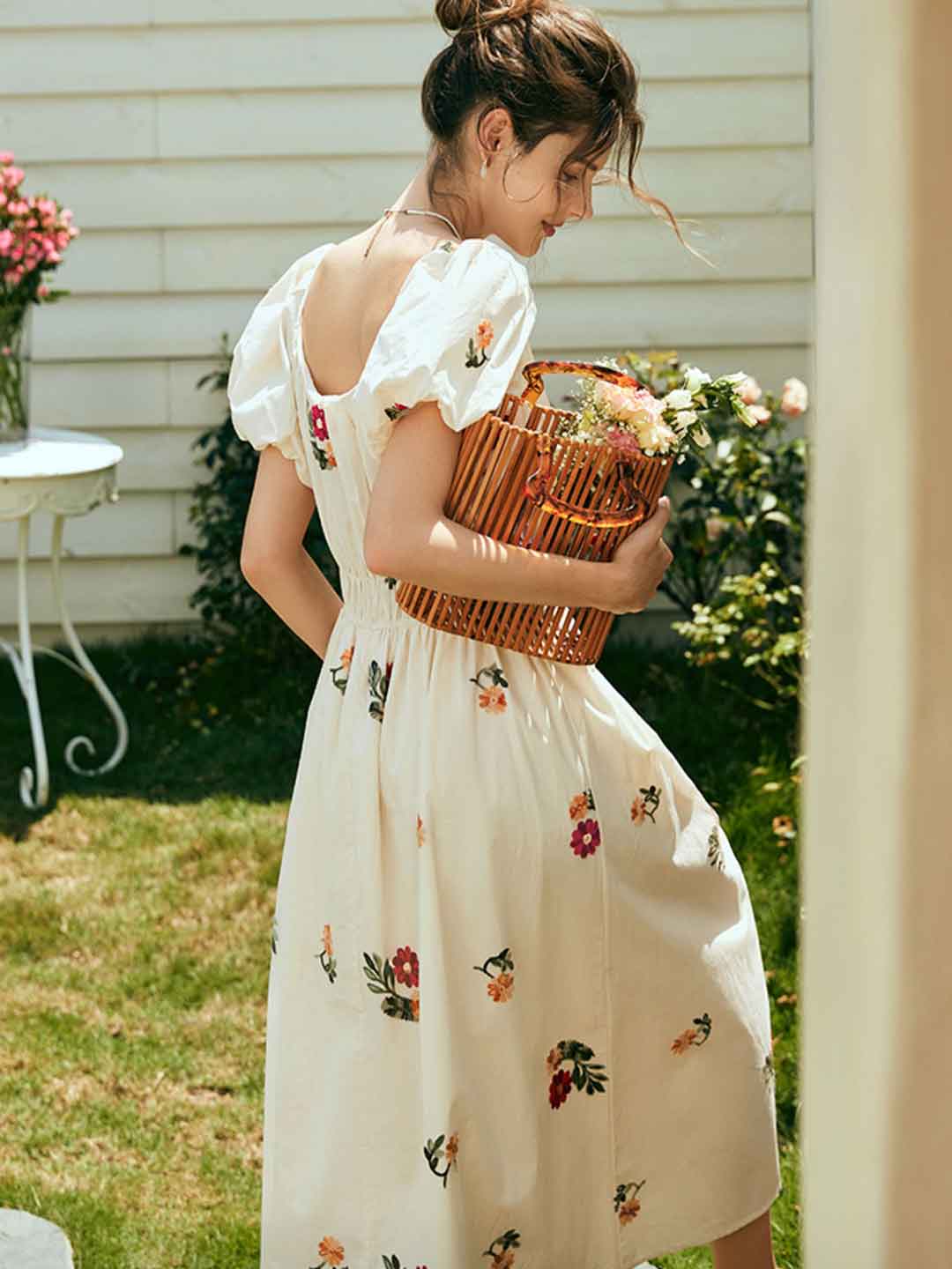 rosalind Retro Embroidered Puff Sleeve Dress