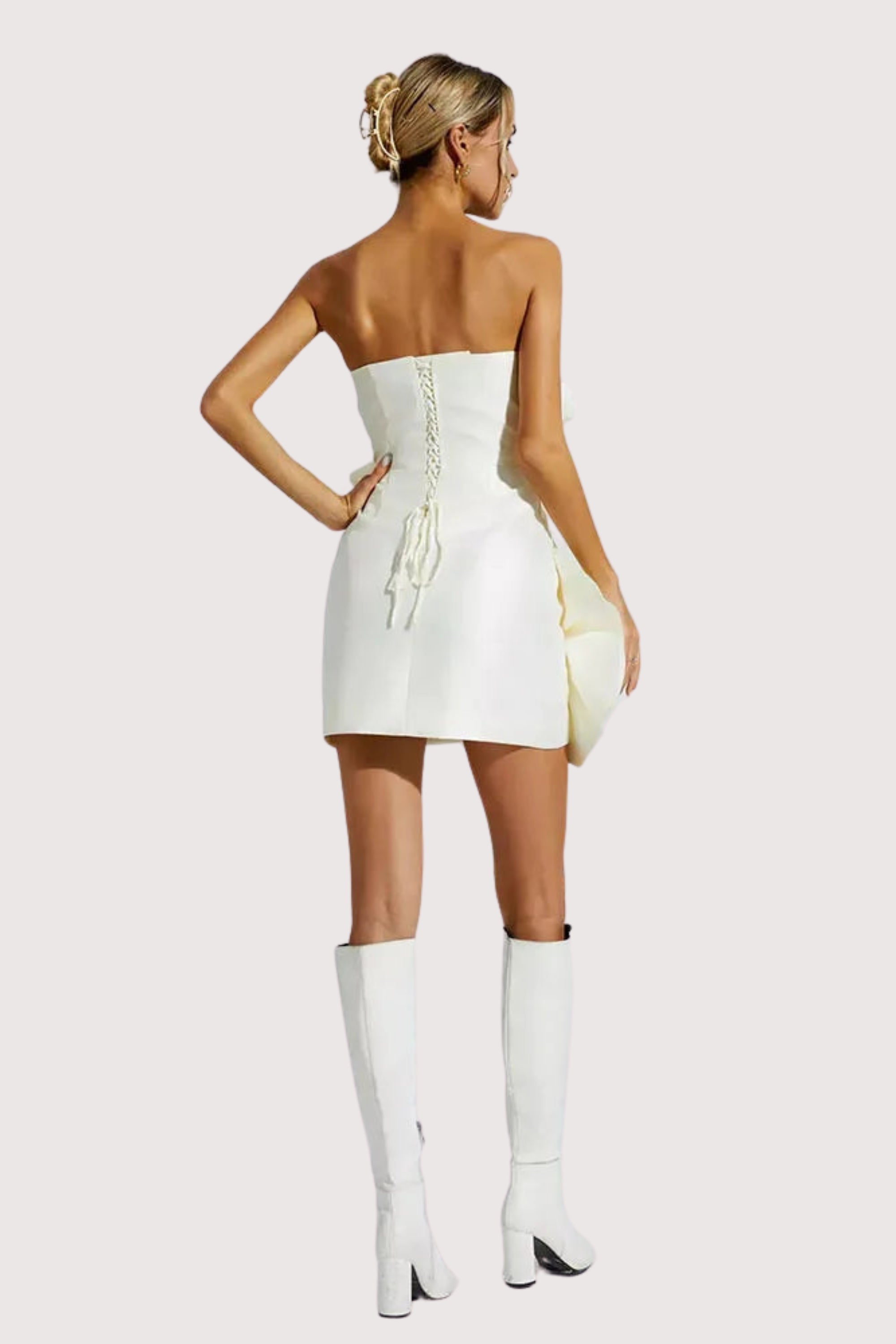 Abito con lacci floreali Callista 3D