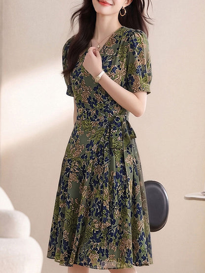 Abigail Cute V-Neck Floral Printed Dress
