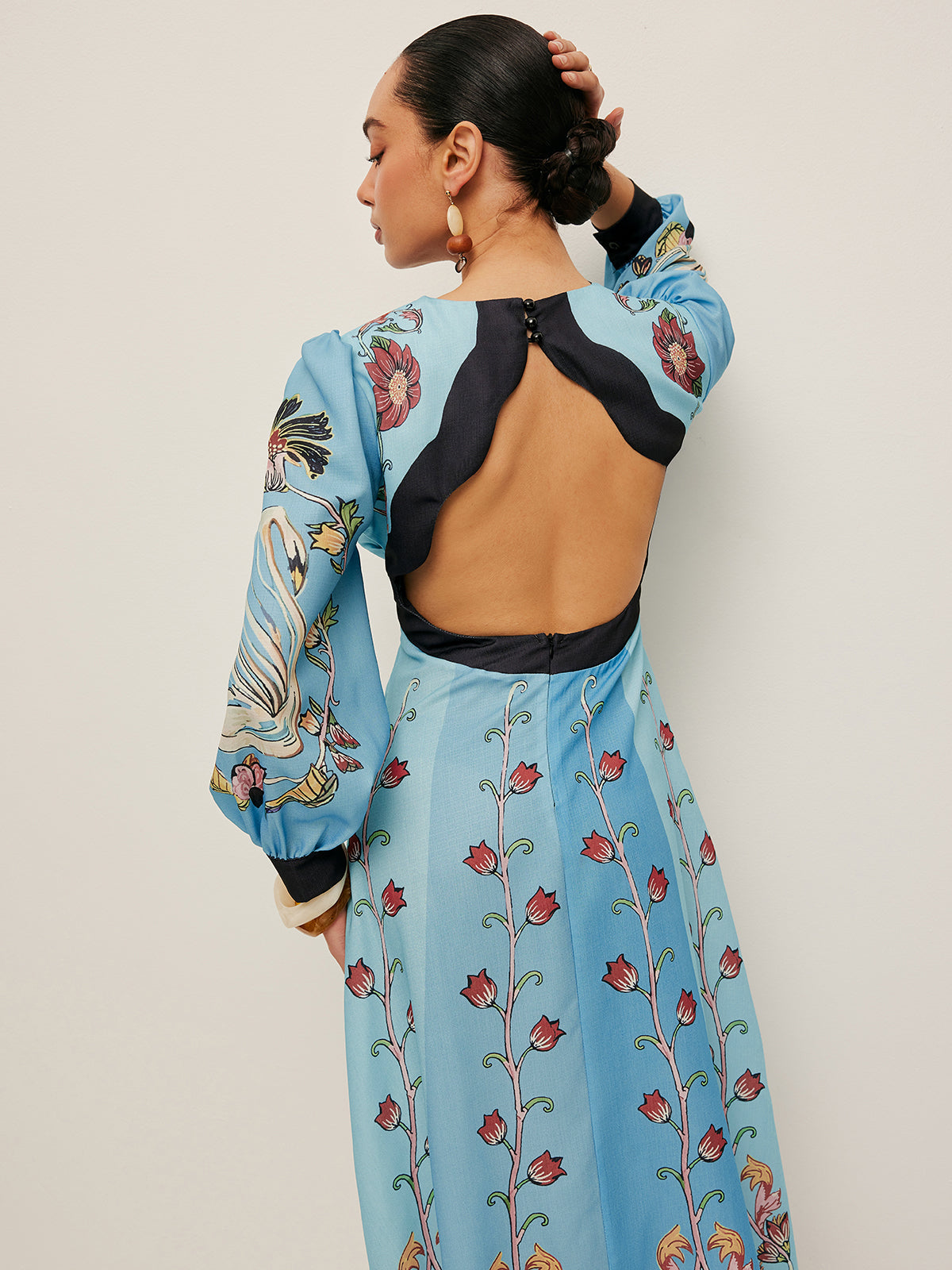 Elegant Backless and Puff Sleeve Floral Dress