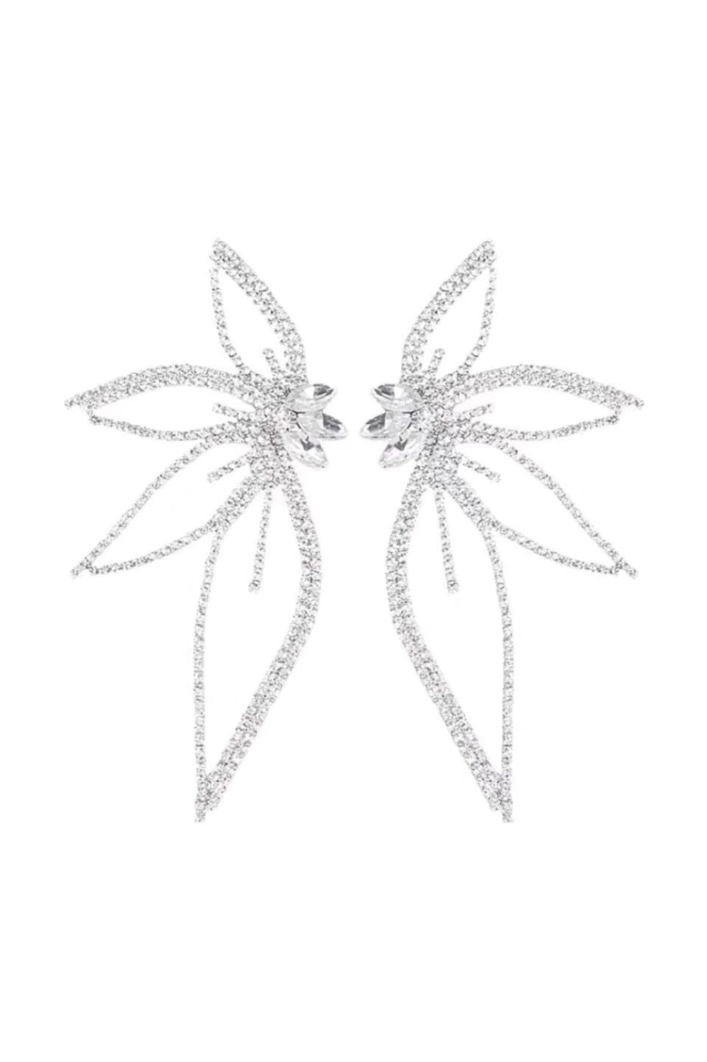 CRYSTAL FLOWER EARRINGS IN SILVER Earrings styleofcb 
