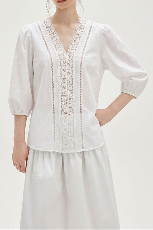 V-neck lace-trimmed shirt