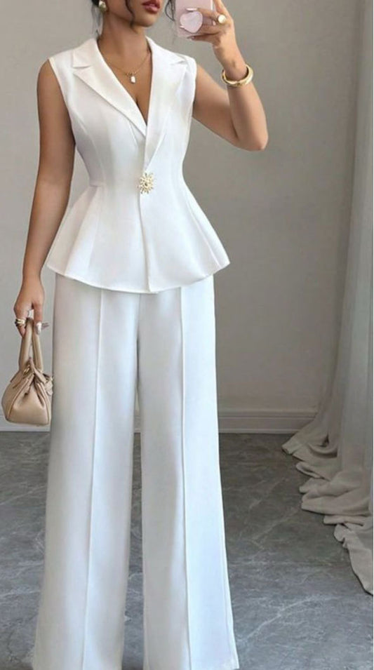 white Deep V-neck Sleeveless Pleated Top with Wide-Leg Pants Set