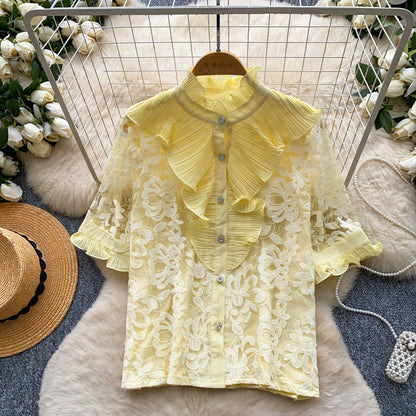 Lace-trimmed stand-up collar short-sleeved shirt