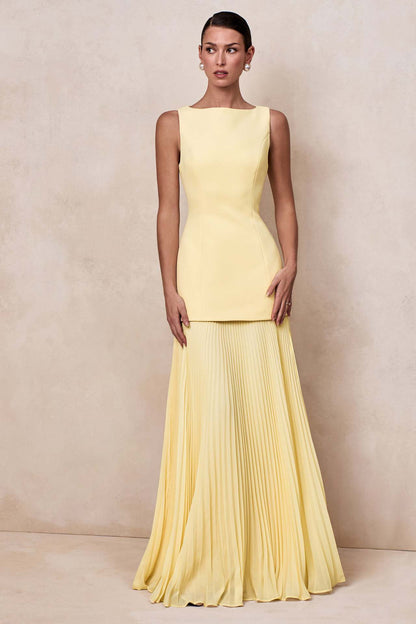 yellow pleated sleeveless swing dress