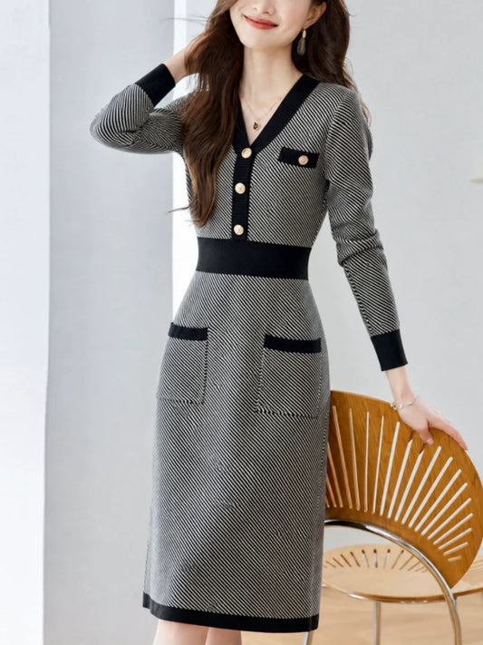 New Slim-Fit V-Neck Knit Dress