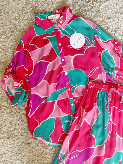 Vibrant Tropical Leaf Print Shirt & Wide Leg Pants Two-Piece Set
