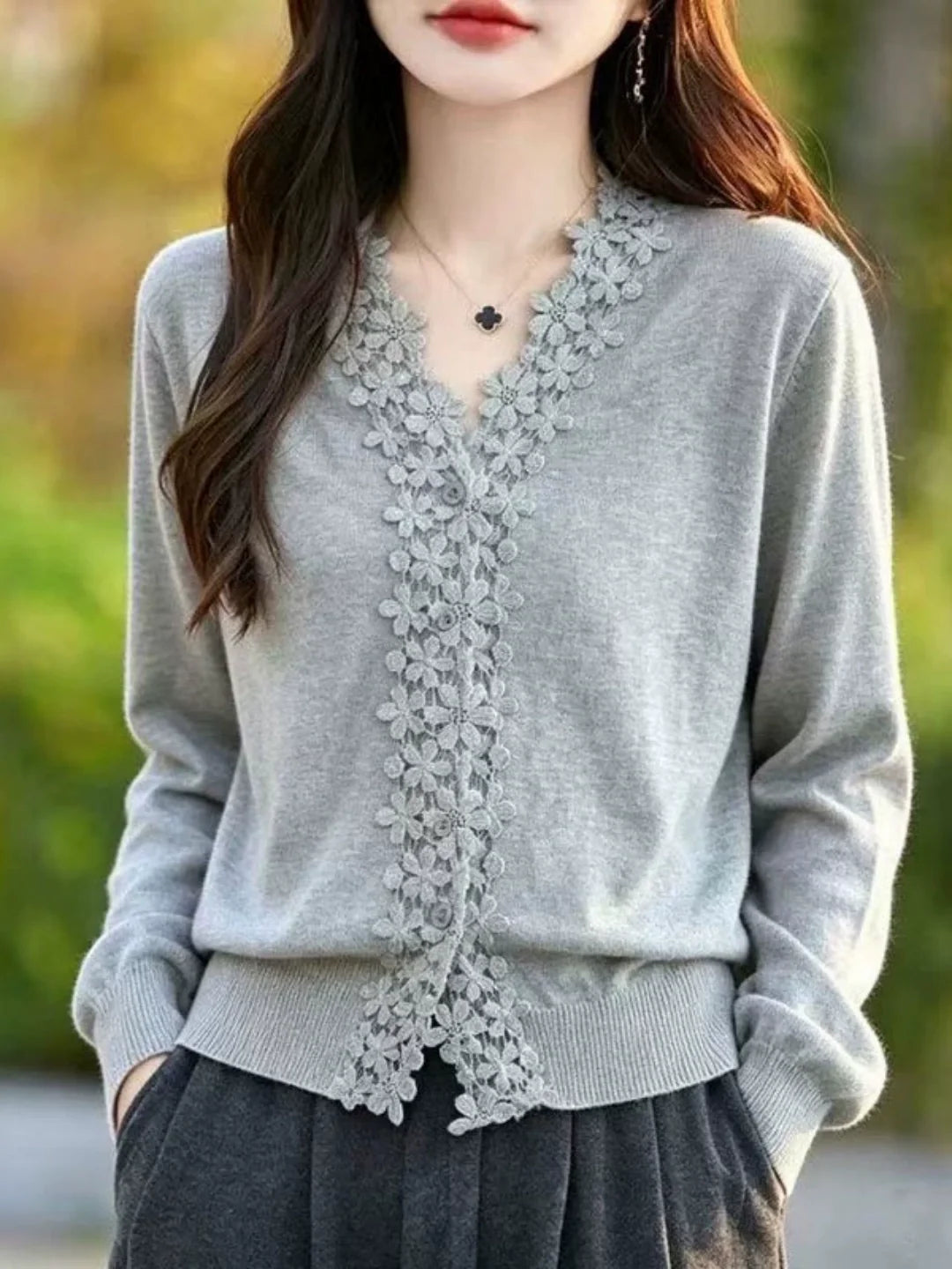 French-style Vintage Fitted Cardigan