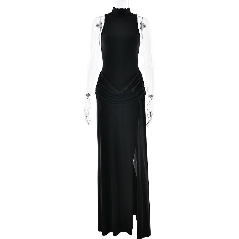 black high slit sleeveless pleated dress