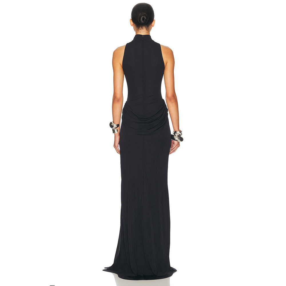 black high slit sleeveless pleated dress