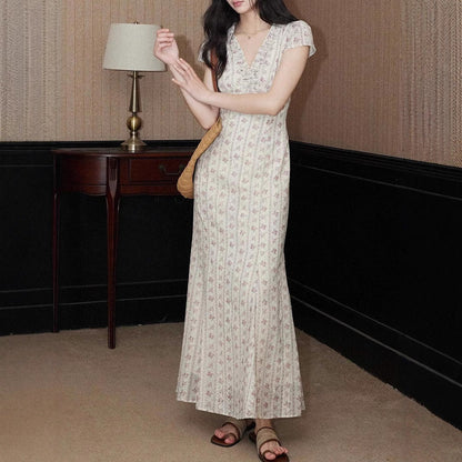 Retro V-neck embroidered floral midi dress