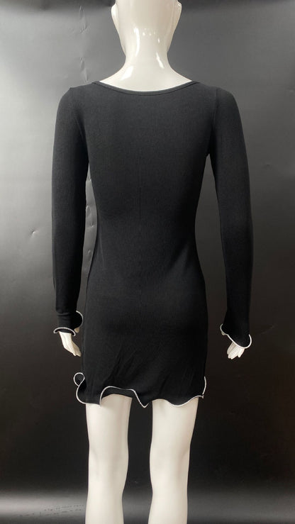 black Ruffled long-sleeved knit dress