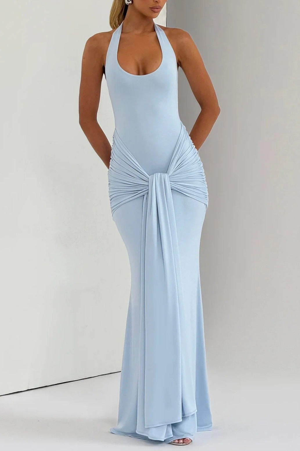 blue streamer splicing suspender halterneck dress