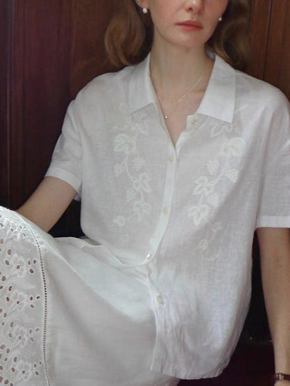 White natural linen embroidered short-sleeved shirt