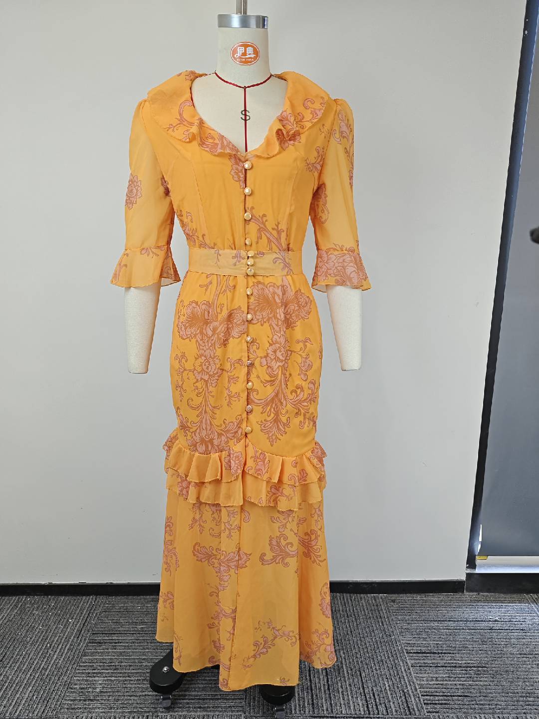 V-neck Vintage-print puff-sleeve slit maxi dress