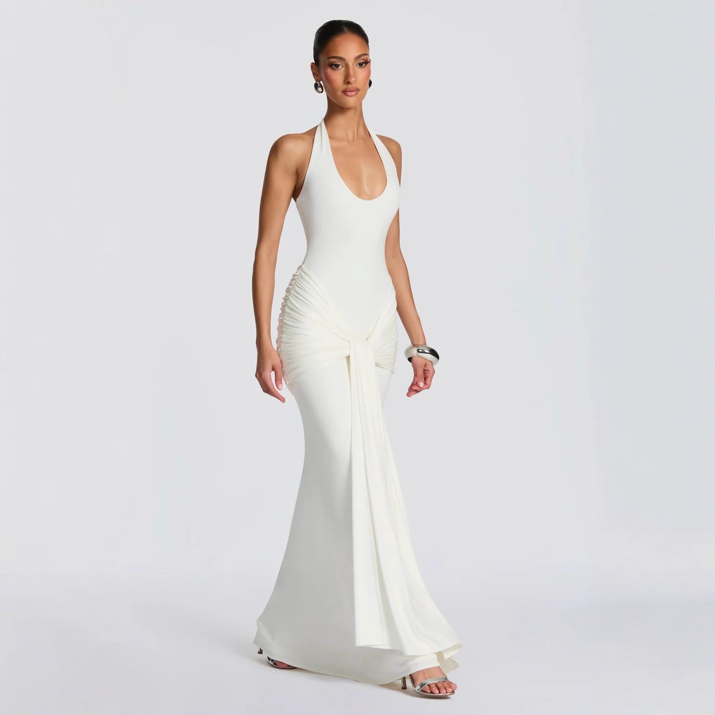 white streamer splicing suspender halterneck dress