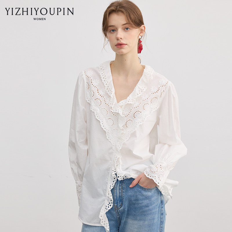 Loose V-neck long-sleeved shirt with ruffled lace embroidery