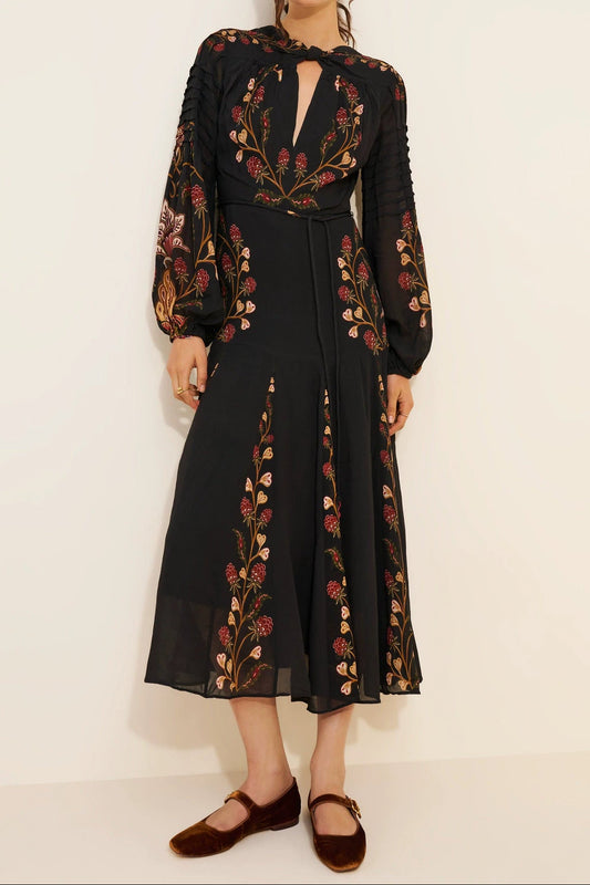 vintage floral print lantern sleeves. maxi dress