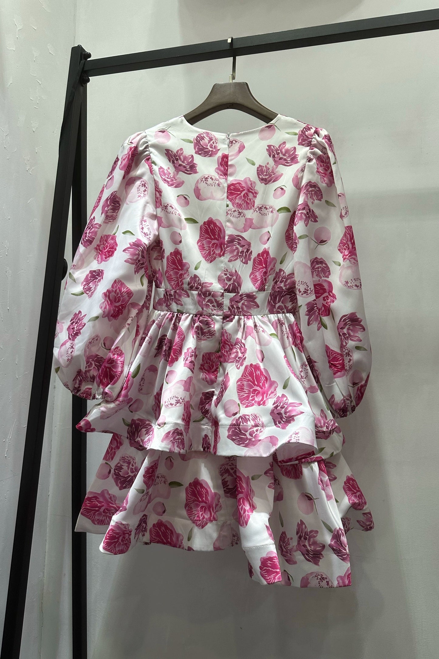 V-neck floral print double mini dress