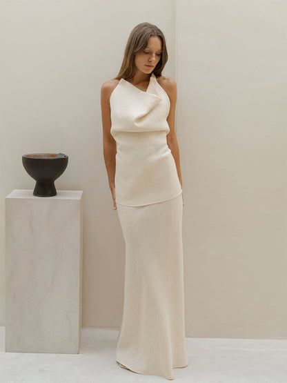 Halter-neck open-back camisole & fishtail skirt