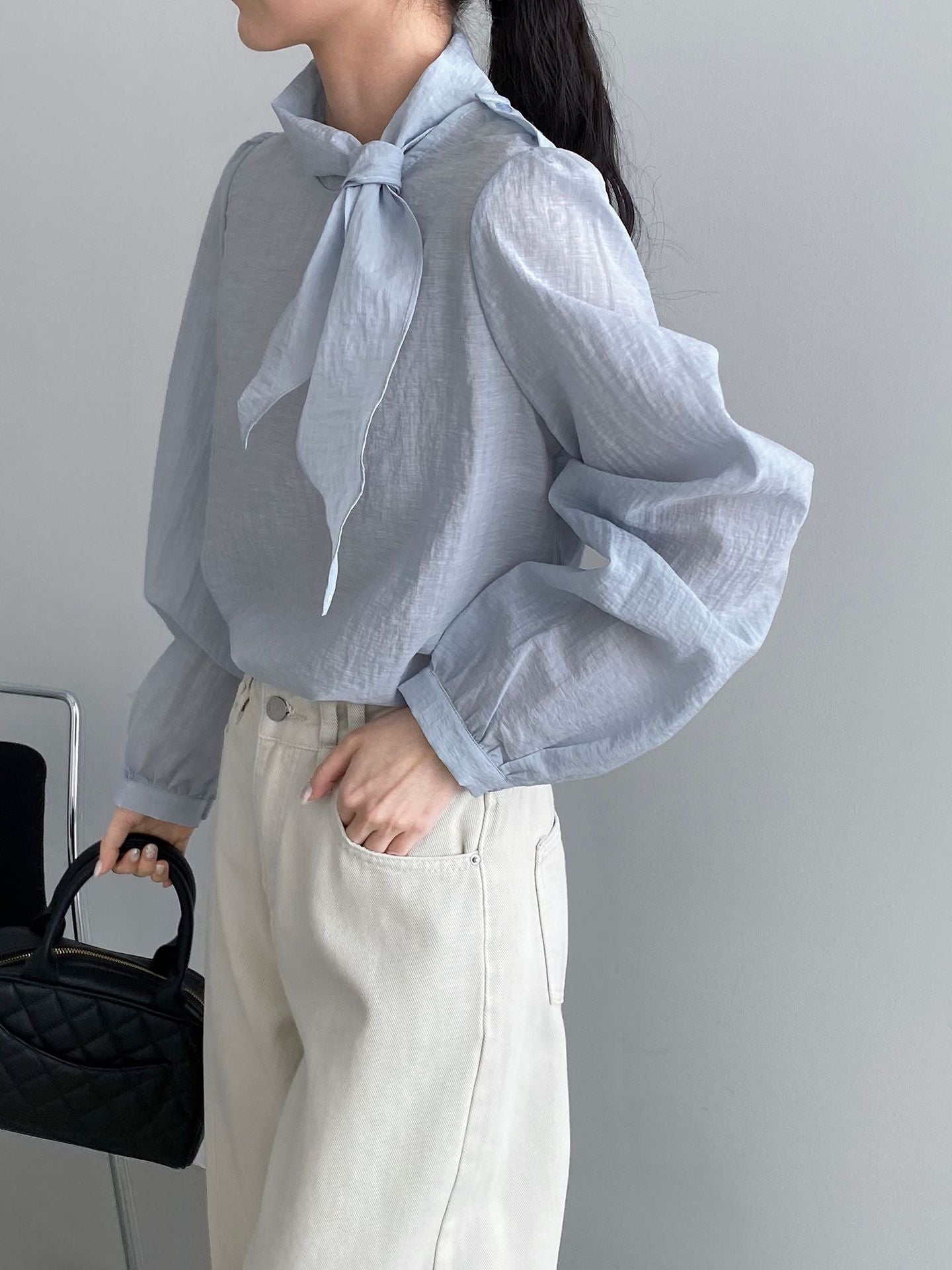 Textured ribbon pleated shirt