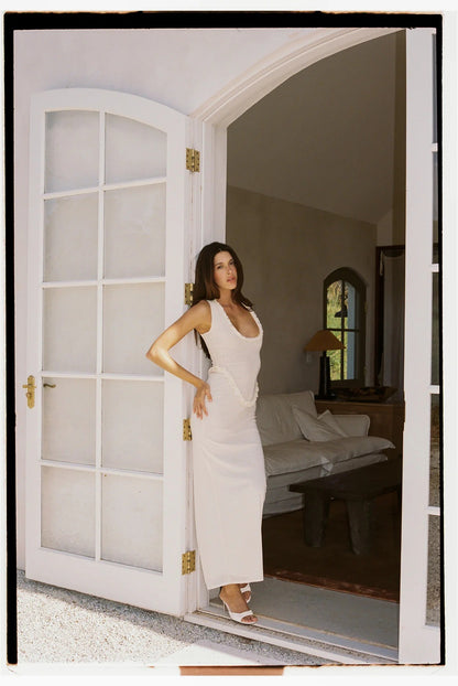 white lace sleeveless maxi dress