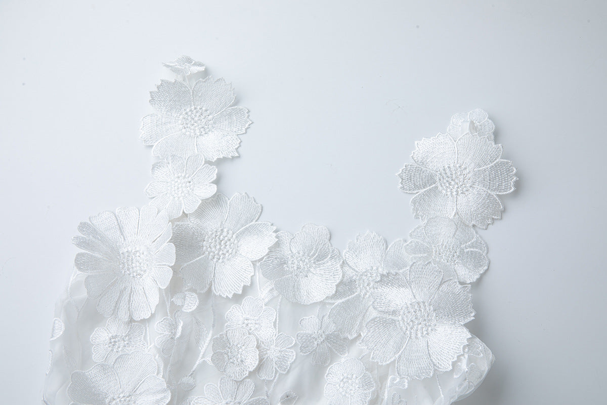 georgia 3d Floral Lace mini Dress in white