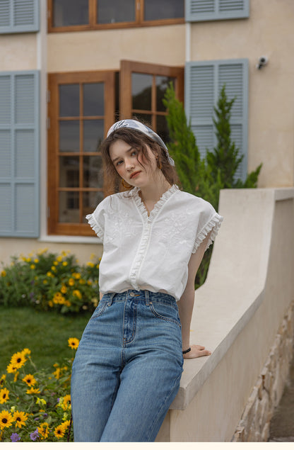 white linen-cotton patchwork sleeveless lace shirt