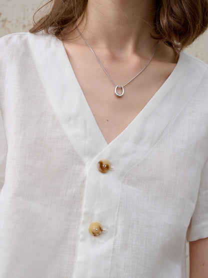 Linen cropped V-neck shirt for summer