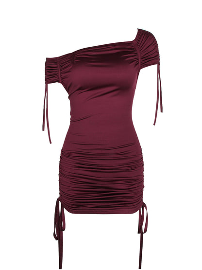 red slanted shoulder pleats tight buttocks dress