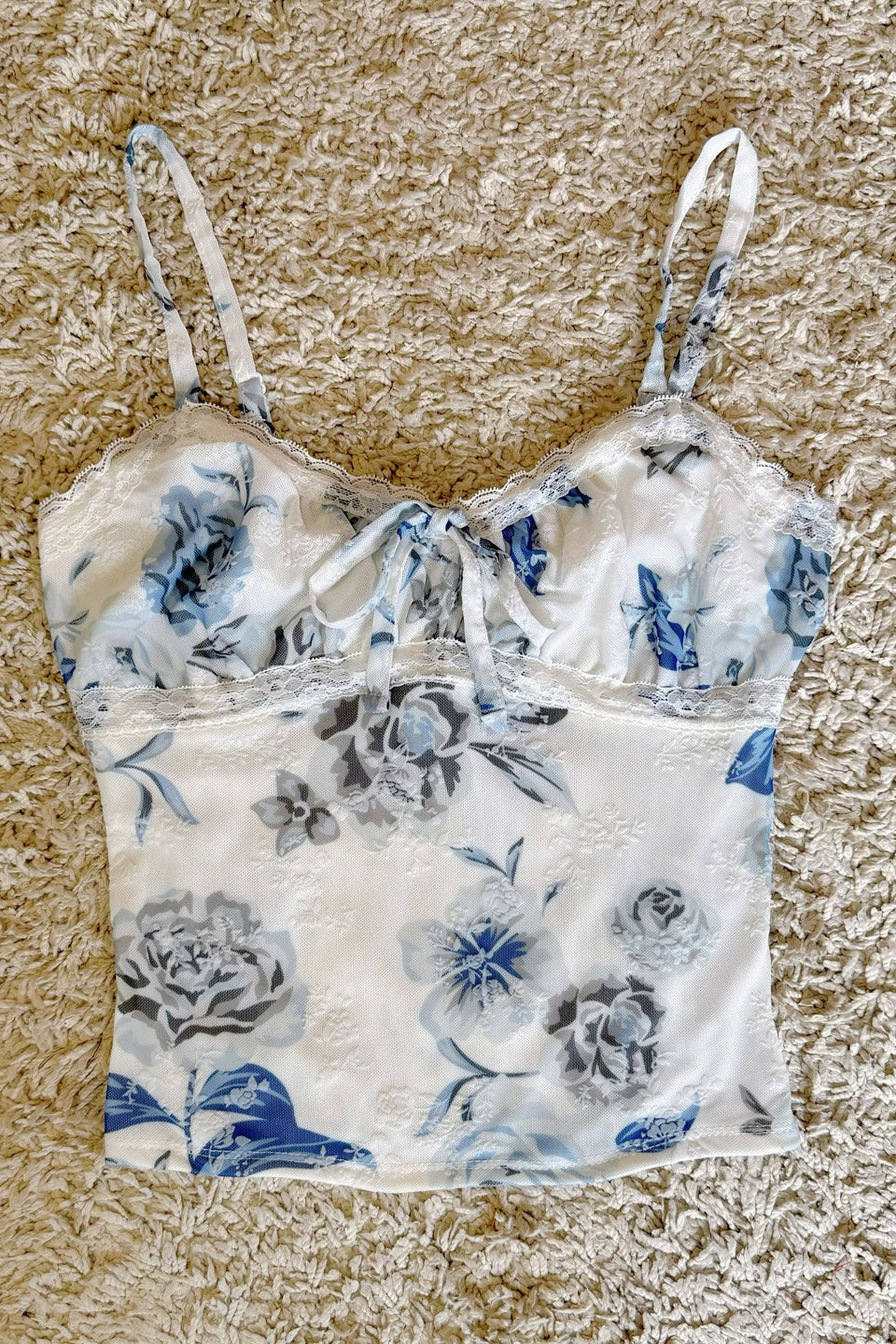 Embossed Printed Lace Panel Lace Mesh Stretch Cropped Sling Strap
