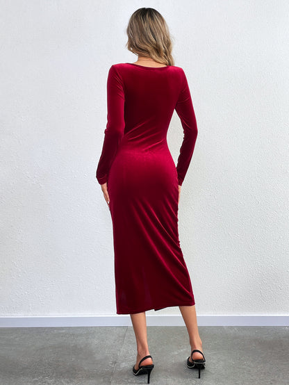 Burgundy openwork slit bodycon long-sleeved velvet mini dress
