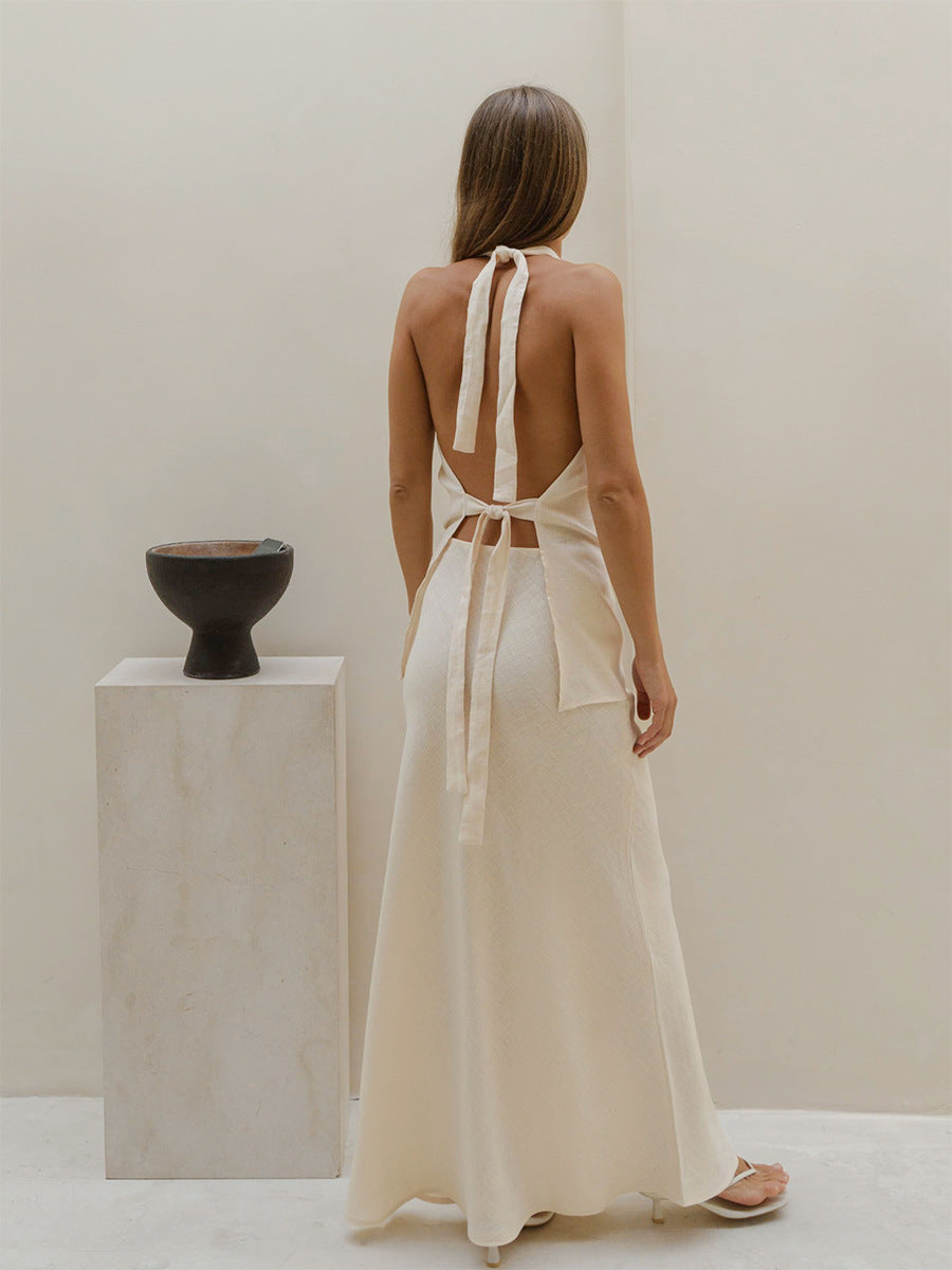 Halter-neck open-back camisole & fishtail skirt