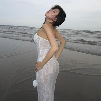 Sheer lace strapless dress with three-dimensional floral fishtail skirt - white